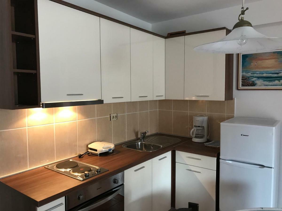 Apartment Pulic Rab Town Extérieur photo